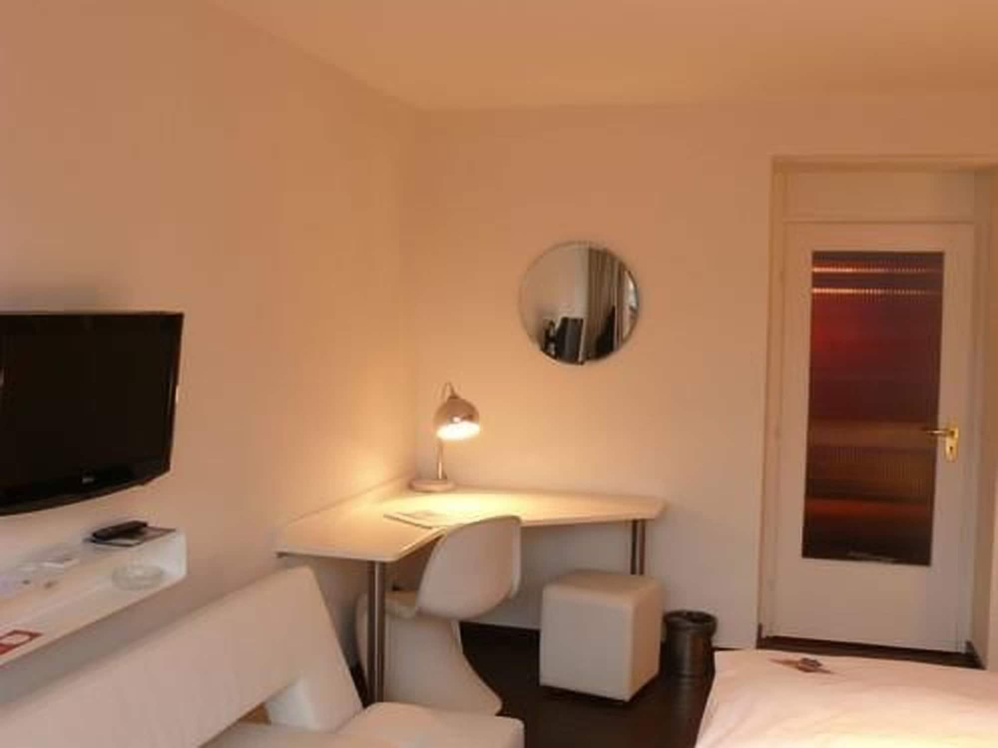 Cityhotel Monopol Hamburg Ngoại thất bức ảnh