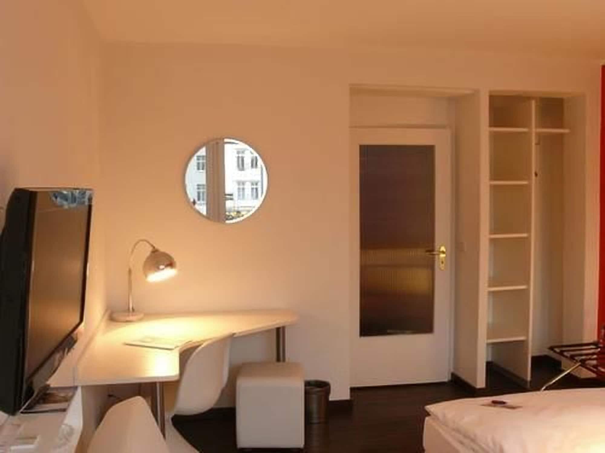 Cityhotel Monopol Hamburg Ngoại thất bức ảnh
