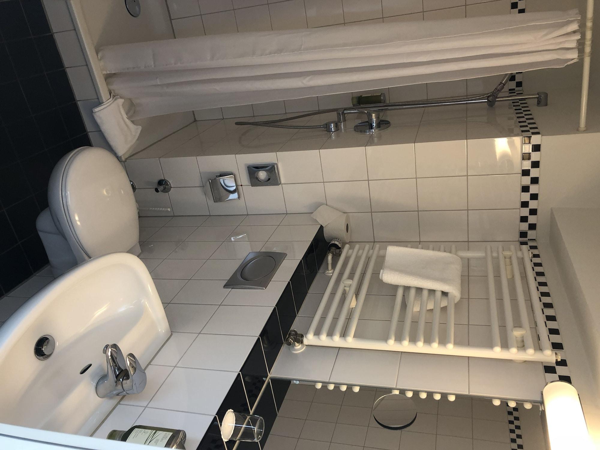 Cityhotel Monopol Hamburg Ngoại thất bức ảnh