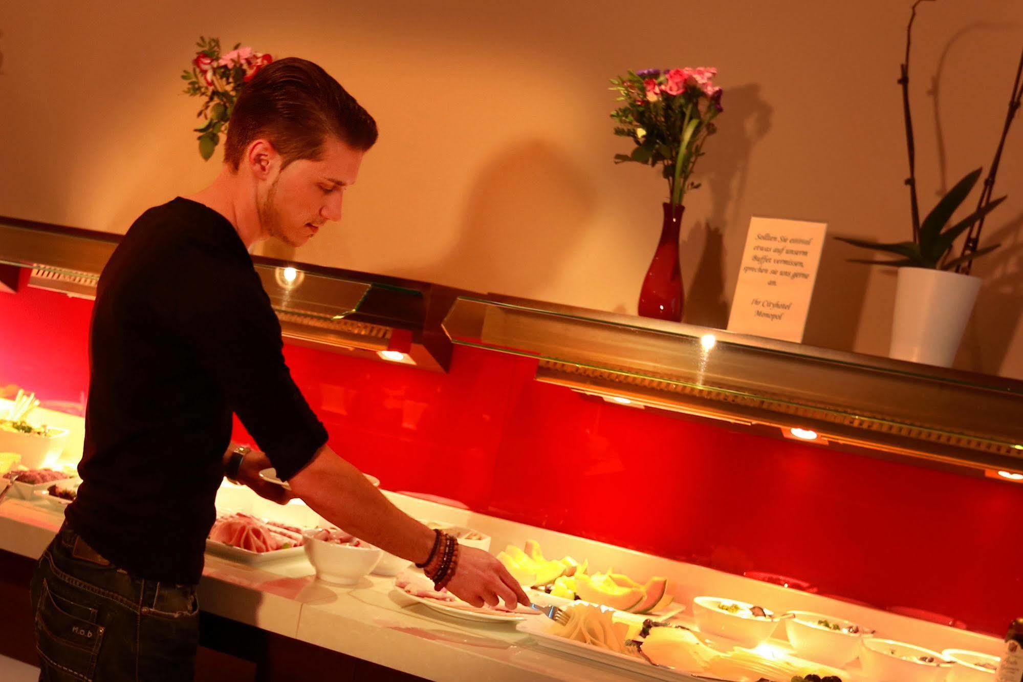 Cityhotel Monopol Hamburg Ngoại thất bức ảnh